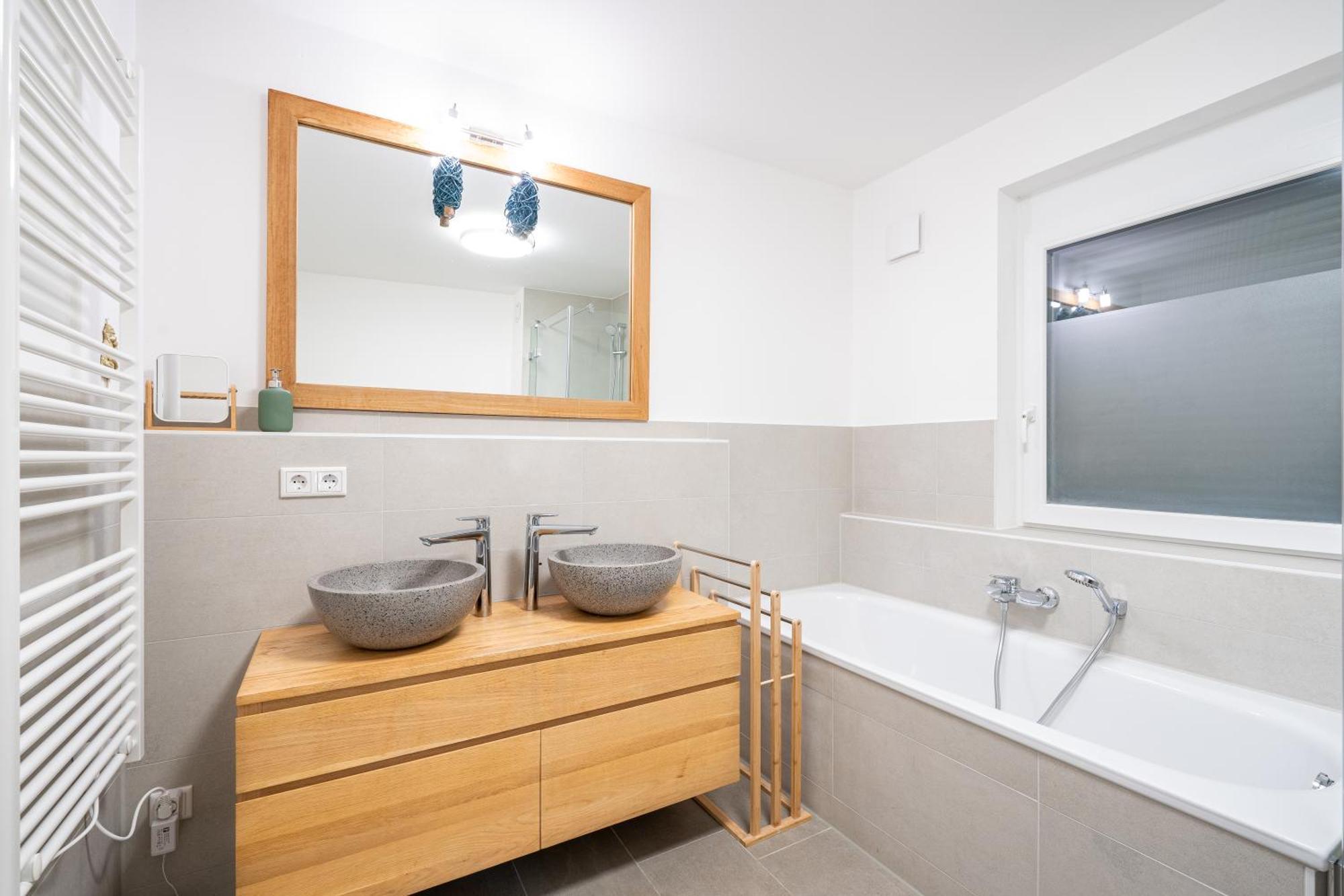 Liboria: Stylisches Haus; Sauna ; 4Min Zum See ซีเฮาเซน อัม สตาฟเฟลซี ภายนอก รูปภาพ